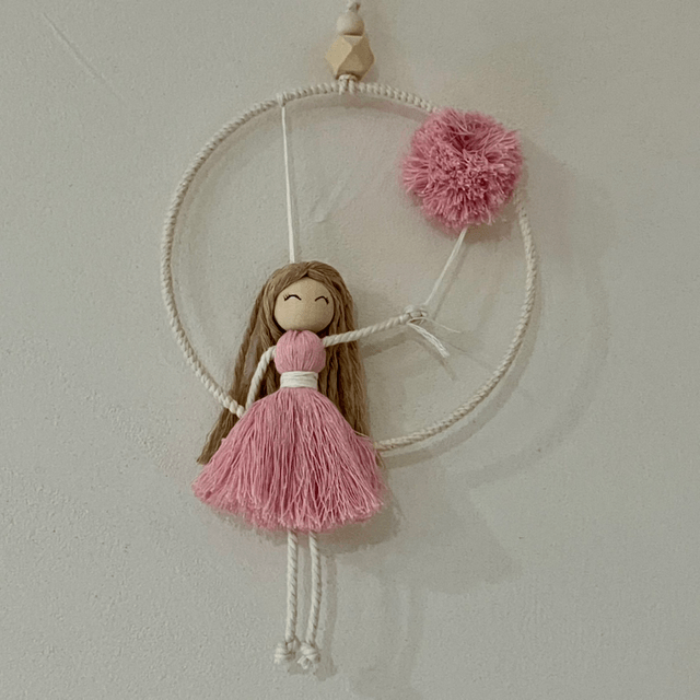 Fillette rose